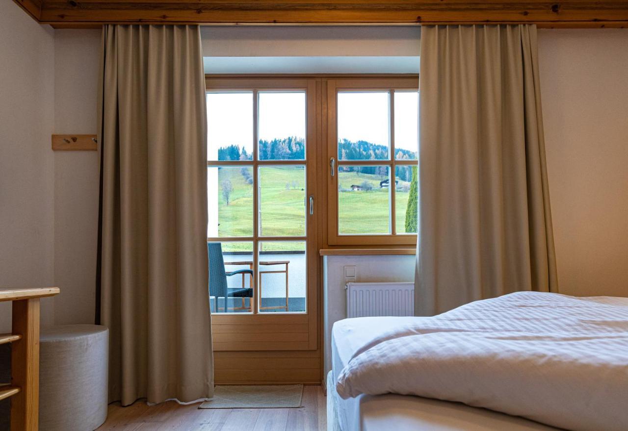 Hotel Und Alpen Apartments Mit Sauna - Buerglhoeh Bischofshofen Extérieur photo